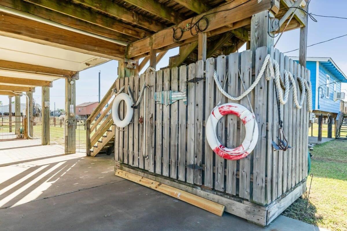 Casa De Las Olas - Huge Fenced Yard, Massive Outdoor Shower, Great Breezes From Deck! Surfside Beach Exteriér fotografie